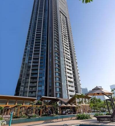 25 Downtown