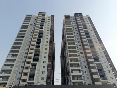 Twin Towers by Namishree