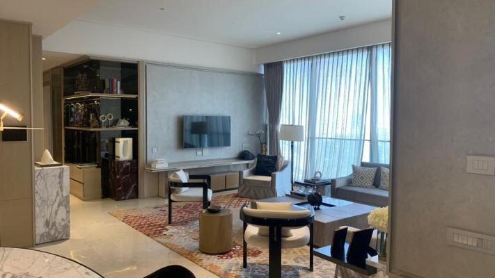 5 BHK Flat in Prabhadevi, Mumbai