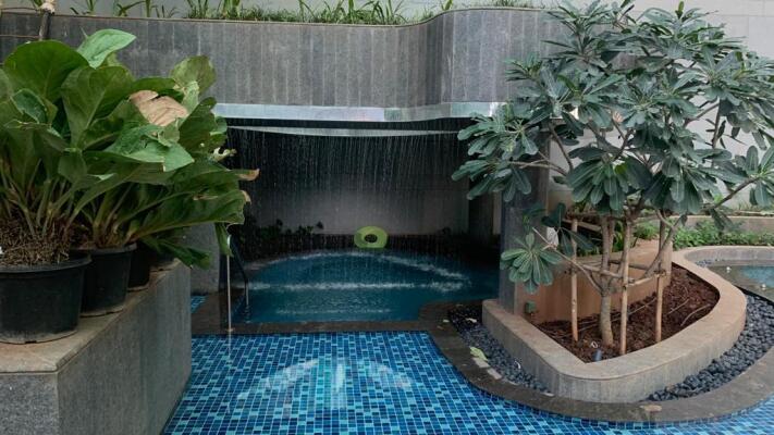 5 BHK Flat in Prabhadevi, Mumbai