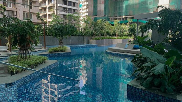 5 BHK Flat in Prabhadevi, Mumbai