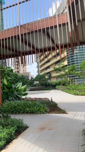 5 BHK Flat in Prabhadevi, Mumbai