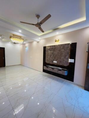2 BHK Flat in Rajpur Road, Dehradun