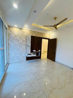 2 BHK Flat in Rajpur Road, Dehradun