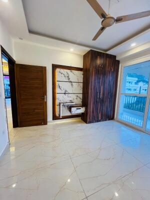 2 BHK Flat in Rajpur Road, Dehradun