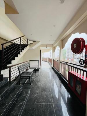2 BHK Flat in Rajpur Road, Dehradun
