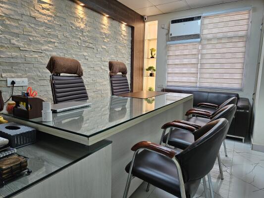 1 Bedroom House in Gamma 2, Greater Noida