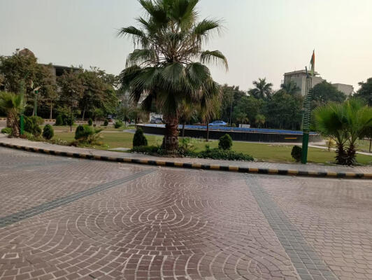 Residential land / Plot in NRI City, Greater Noida