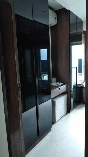 4 BHK Flat in Laxmi Nagar, Thane West