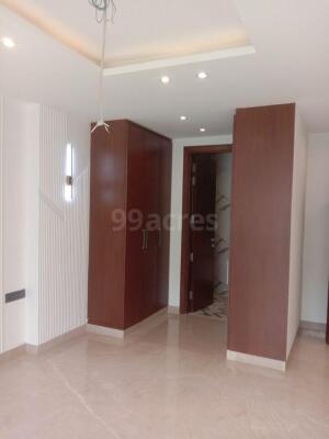 7 Bedroom House in Sector 31, Noida