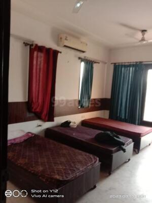 6 Bedroom House in Sector 56, Noida