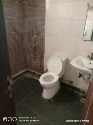 6 Bedroom House in Sector 56, Noida