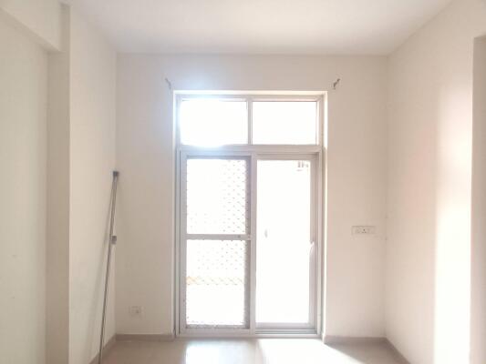 3 BHK Flat in Sector 16C, Greater Noida