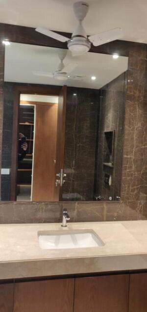 4 BHK Independent Builder Floor in Shanti Niketan, Delhi