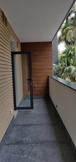 4 BHK Independent Builder Floor in Shanti Niketan, Delhi