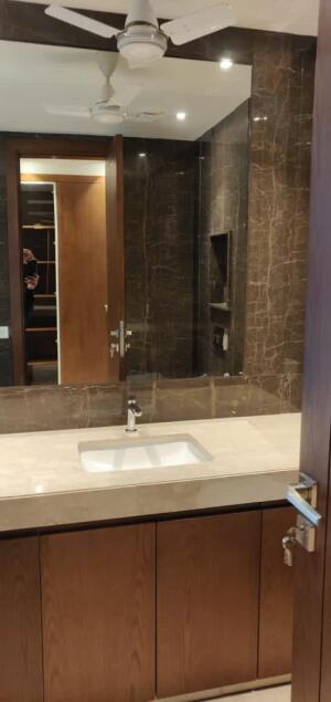 4 BHK Independent Builder Floor in Shanti Niketan, Delhi
