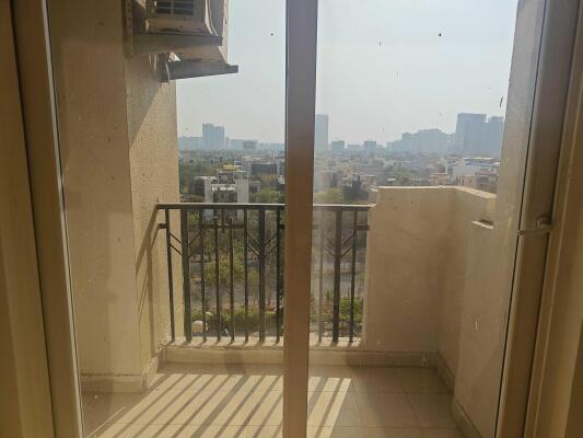 3 BHK Flat in Sector 104, Noida