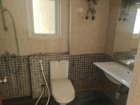3 BHK Flat in Sector 104, Noida
