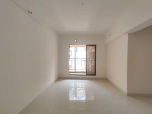 2 BHK Flat in Naupada, Thane West