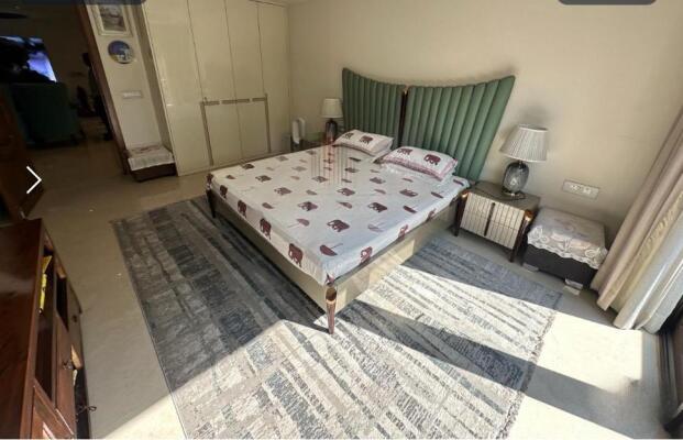 4 BHK Independent Builder Floor in Nizamuddin East, Delhi