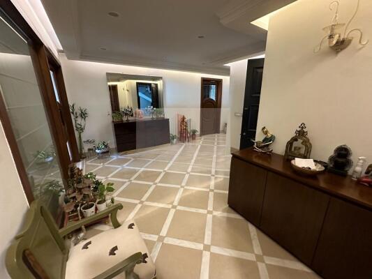 4 BHK Independent Builder Floor in Nizamuddin East, Delhi