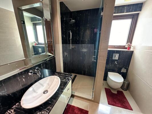 4 BHK Independent Builder Floor in Nizamuddin East, Delhi
