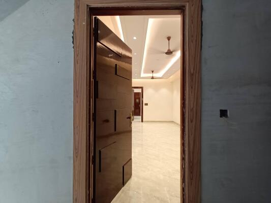 3 BHK Independent Builder Floor in Gyan Khand 1, Ghaziabad