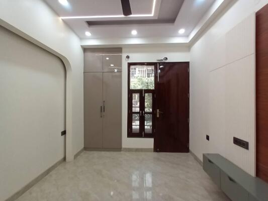 3 BHK Independent Builder Floor in Gyan Khand 1, Ghaziabad