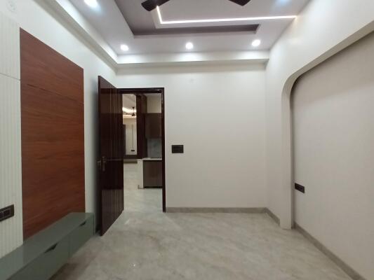 3 BHK Independent Builder Floor in Gyan Khand 1, Ghaziabad