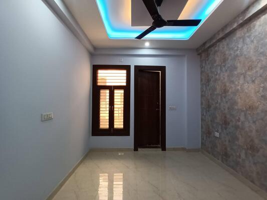 3 BHK Independent Builder Floor in Lal Kuan, Ghaziabad