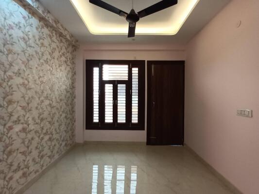 3 BHK Independent Builder Floor in Lal Kuan, Ghaziabad