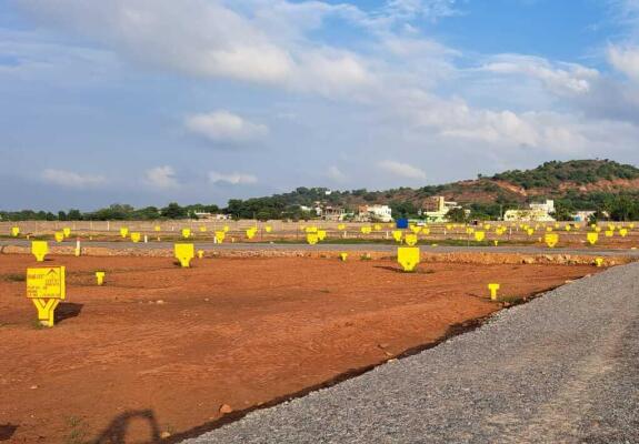Residential land / Plot in Penamaluru, Vijayawada