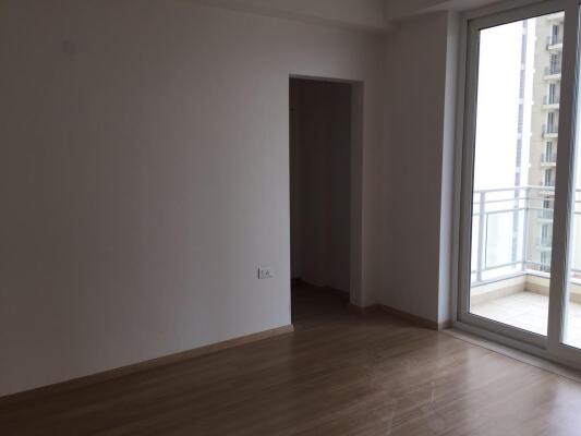 3 BHK Flat in Sector 82A, Gurgaon