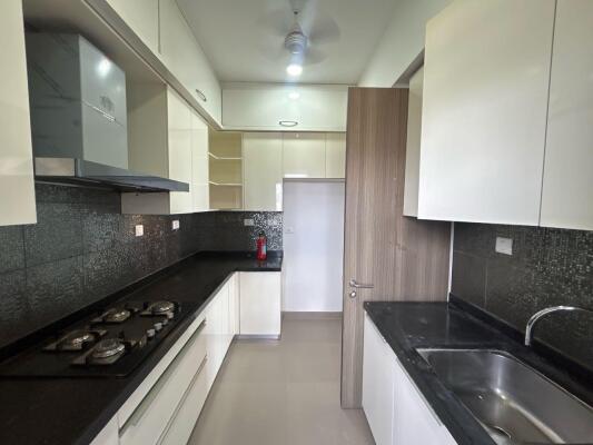 3 BHK Flat in Lower Parel, Mumbai