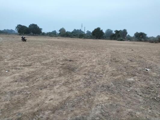 Residential land / Plot in Tahra, Vrindavan