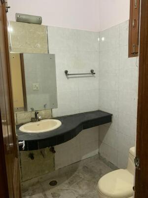 9 Bedroom House in Sector 46, Noida