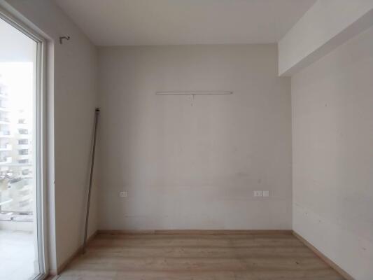 4 BHK Flat in Sector 81, Gurgaon