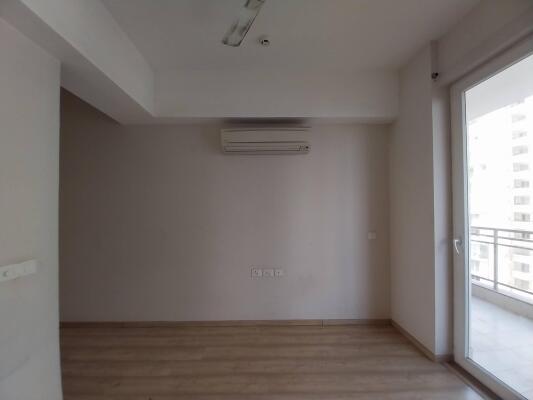 4 BHK Flat in Sector 81, Gurgaon