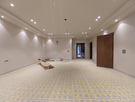 4 BHK Independent Builder Floor in Punjabi Bagh West, Delhi