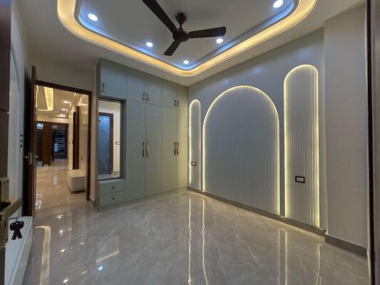 4 BHK Independent Builder Floor in Niti Khand 2, Ghaziabad