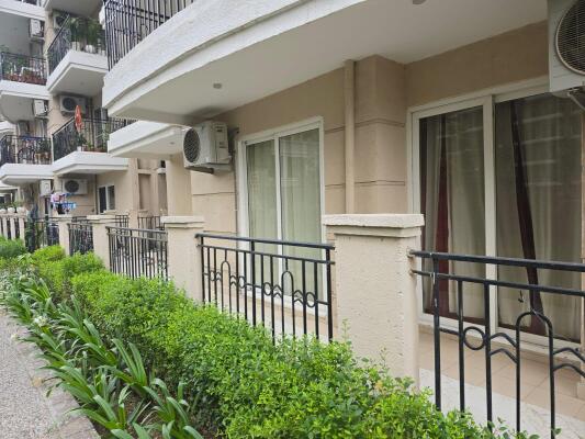 3 BHK Flat in Sector 4, Greater Noida West