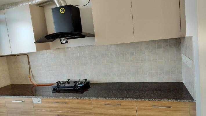 3 BHK Flat in Sector 4, Greater Noida West