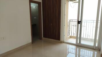 3 BHK Flat in Sector 4, Greater Noida West