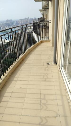 3 BHK Flat in Sector 4, Greater Noida West