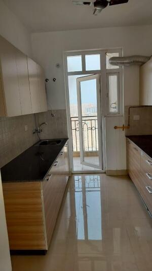 3 BHK Flat in Sector 4, Greater Noida West