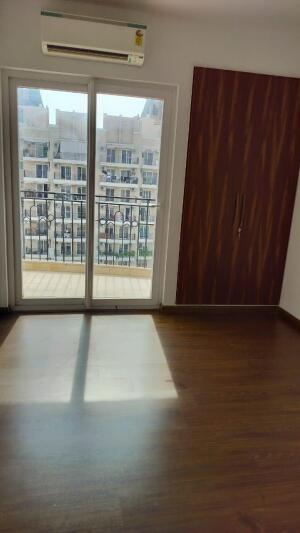 3 BHK Flat in Sector 4, Greater Noida West