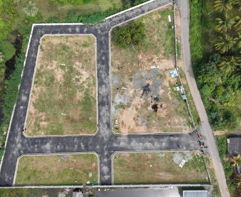 Residential land / Plot in R Ponnapuram, Pollachi