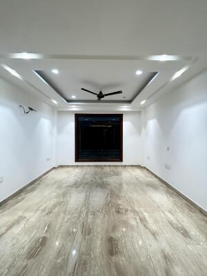 3 BHK Independent Builder Floor in Palam Vihar, Gurgaon
