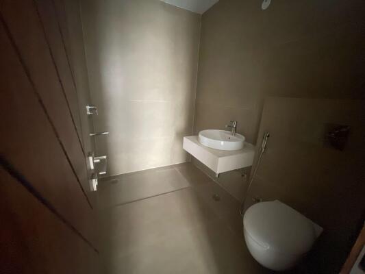 4 BHK Flat in Ramprastha Greens, Ghaziabad