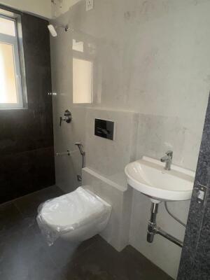 2 BHK Flat in Santacruz East, Mumbai